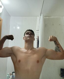 Макс — фото 1